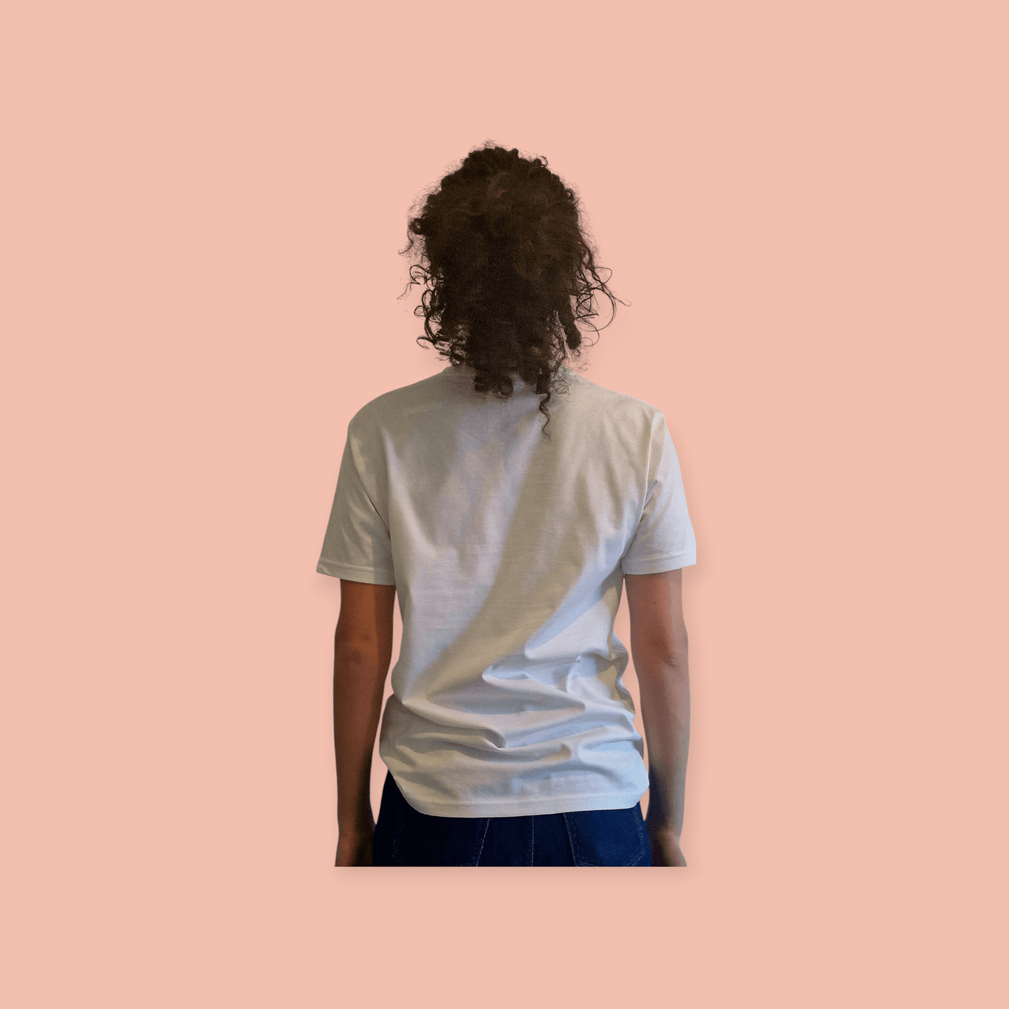 Weißes T-Shirt mit Motiv – „Eat Sleep Lift Repeat“